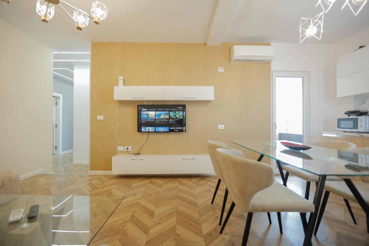 Miku Apartments-Luxury City View At Wilson Square ティラナ エクステリア 写真